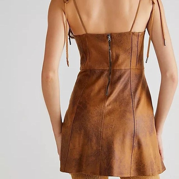 Free People Mini - Picture 2 of 3